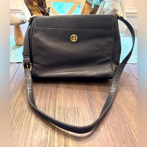 EUC Gianni Bernini Black shoulder bag
